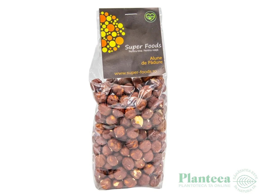 Alune padure crude intregi 220g - SUPERFOODS