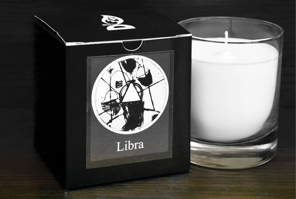 Candela sticla ceara soia Zodiac Libra 130g - D`ECO